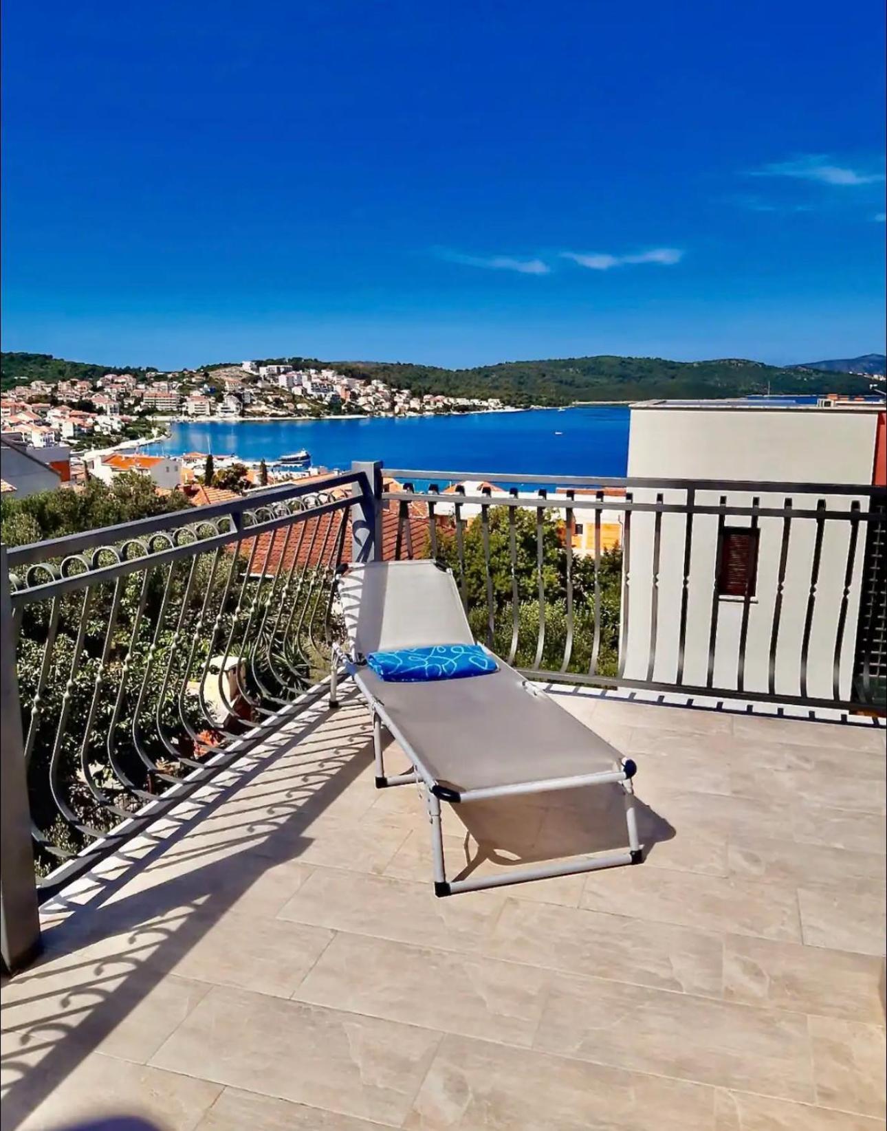 Apartmani Attila Trogir Exteriér fotografie